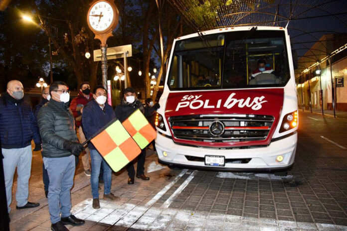 Dan Banderazo de Salida al “Polibus” - AlternativaTlx