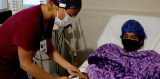 Dulce, Primera Paciente en Recibir Tratamiento de Hemodiálisis en el Complejo de Atención Especializada en Salud y Bienestar - AlternativaTlx