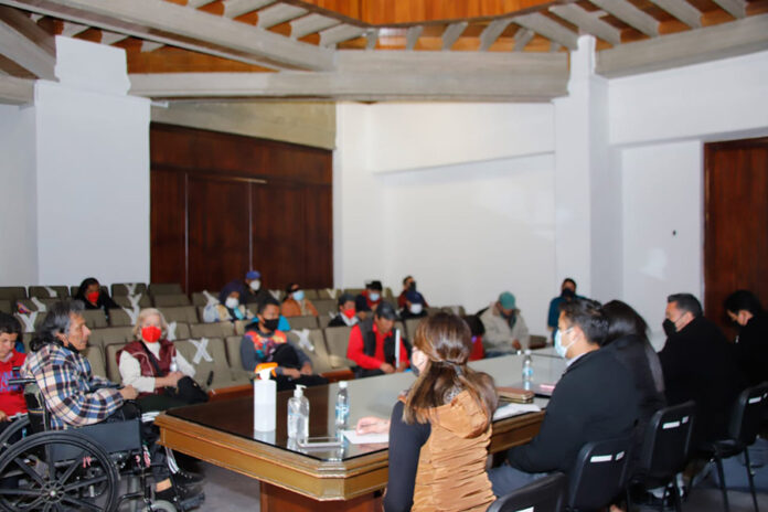 Atiende SEGOB a Integrantes de Asociación de Minusválidos de Tlaxcala - AlternativaTlx