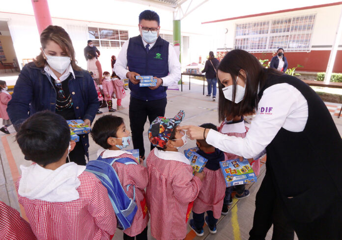 Escuelas Indígenas Fortalecen la Identidad Étnica, Reconoce SEDIF - AlternativaTlx