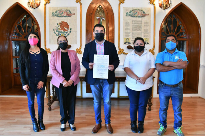 Firman Acuerdo de Colaboración Ayuntamiento de Huamantla y Asociaciones para la Defensa de los Animales de Compañía - AlternativaTlx