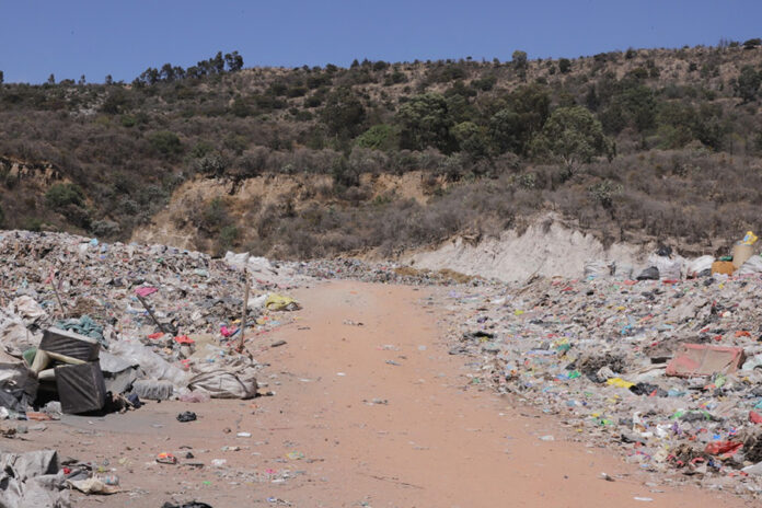 Gobierno del Estado Y SEMARNAT Recorren Relleno Sanitario de Panotla - AlternativaTlx