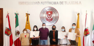 Obtienen Estudiantes de la UATx Premio Nacional de Egreso - AlternativaTlx