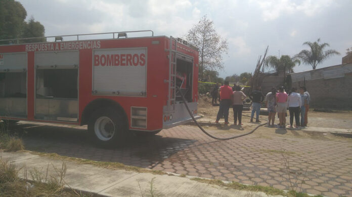 Bomberos Extinguen Incendio en el Municipio de la Magdalena Tlaltelulco - AlternativaTlx
