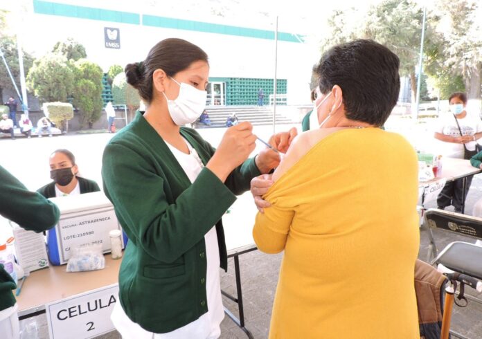 IMSS Tlaxcala Vacuna Contra COVID-19, en sus 14 Clínicas y Tres Hospitales en el Estado