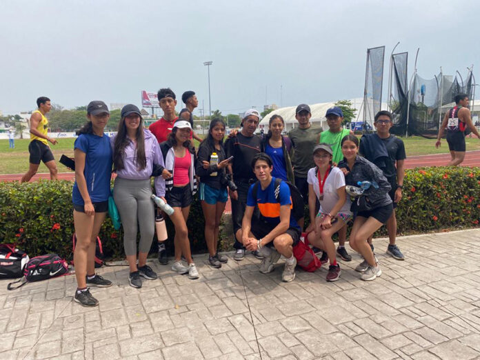 IDET Apoyó a Delegación Tlaxcalteca de Atletismo para Competir en Veracruz Rumbo a Nacionales Conade 2022 - AlternativaTlx