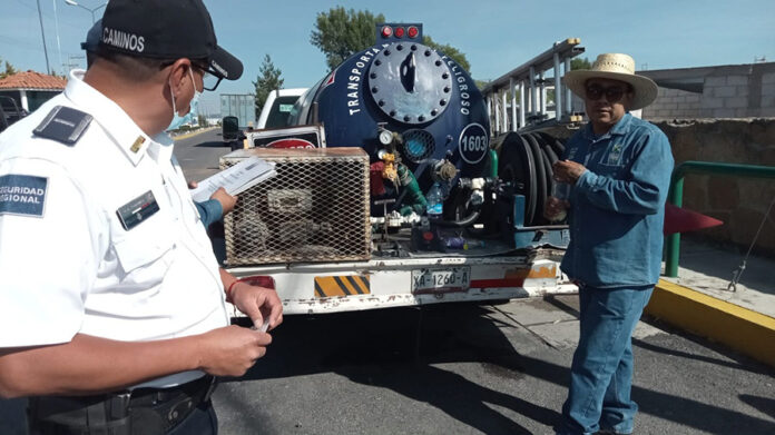 SSC y Fidecix Atienden Alerta de Fuga en Pipa De Gas en Cix II - AlternativaTlx