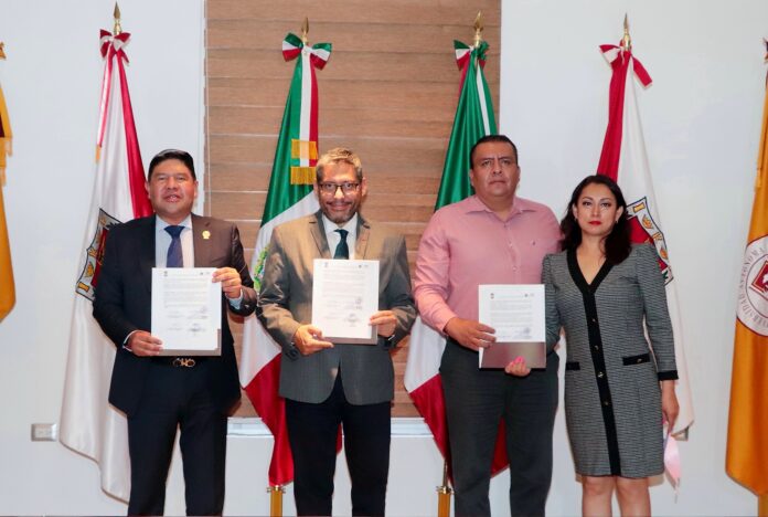 Vincula UATx Trabajo Multidisciplinario con Comunas