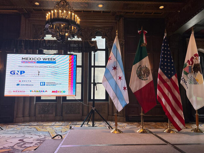 Alfombras de Huamantla Presentes en la Inauguración de la Exposición “Las Alas De México” que se Exhibe en Chicago - AlternativaTlx
