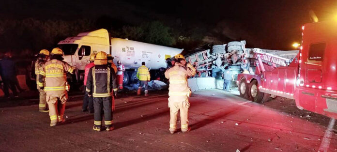 Atiende Bomberos Tres Emergencias a Través del Llamado al 911 - AlternativaTlx
