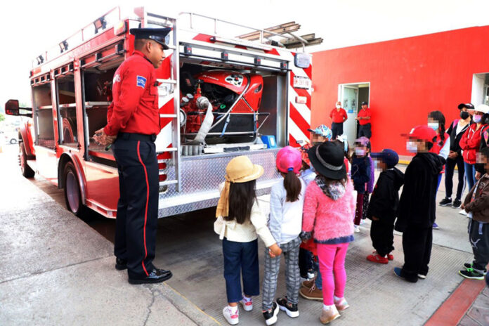 Bomberos de Tlaxcala Capacita y Brinda Pláticas a Escuelas y Empresas - AlternativaTlx