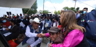 Gobernadora Lorena Cuéllar da Certeza Jurídica Sobre su Patrimonio a 150 Familias de Plan de Ayala, Municipio de Tetla
