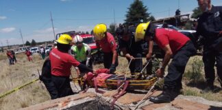 Bomberos Rescató a Hombre que Cayó a un Pozo