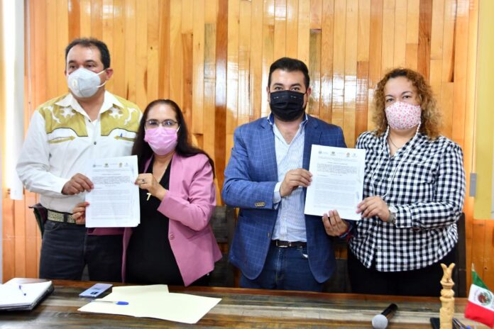 Firma Convenio Ayuntamiento de Huamantla con la SADER en Beneficio de la Comunidad Educativa de Huamantla