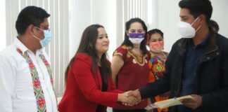 Secretaría de Bienestar Estatal Entregó Apoyos para Proyectos Productivos de Personas Indígenas