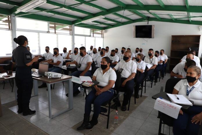 Capacitó la SSC A Elementos Policiacos del Estado y Municipales en Mayo