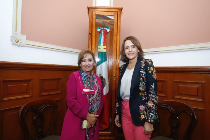 Reconoce Exalcaldesa de Escobedo, Nuevo León, Trabajo a Favor de la Mujer en Tlaxcala