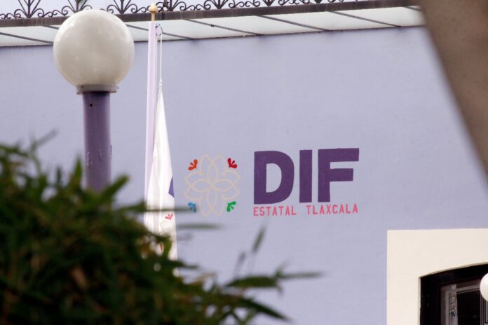 Instalan SEDIF y Bienestar Federal Centro de Acopio para Afectados por “Agatha”