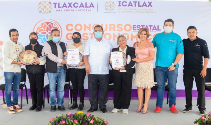 Realiza ICATLAX Concurso Gastronómico en las Categorías de Creación y Rescate