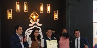 UPTx Entrega Títulos Universitarios a Ingenieros Egresados en 2021 y 2022