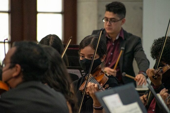 La Sinfonía Núm. 1, Titán, de Mahler Sonará en el Complejo Cultural los Pinos con la Orquesta Escuela Carlos Chávez - AlternativaTlx