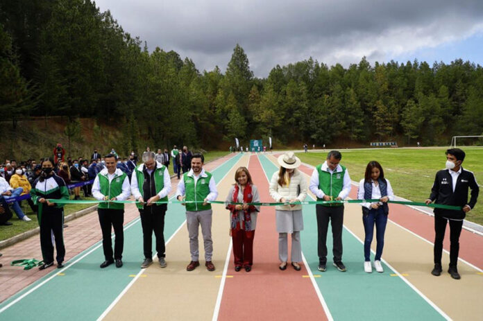 Inauguran pista de atletismo del Centro Vacacional “La Malintzi” - AlternativaTlx
