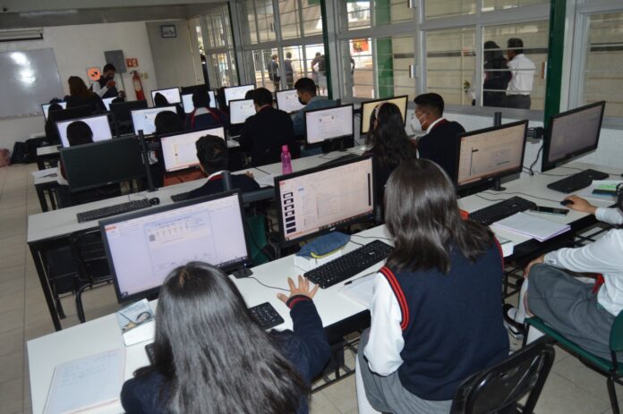 Establece Conalep Convenio de Colaboración con Industriales MX
