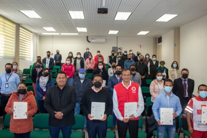 Tecnológico de Tlaxco y Cruz Roja Certifican a Seis Personas en la Evaluación Conocer EC0076