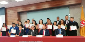 Culminan Estudios en Ciencias Políticas y Administración Pública en la UATx - AlternativaTlx