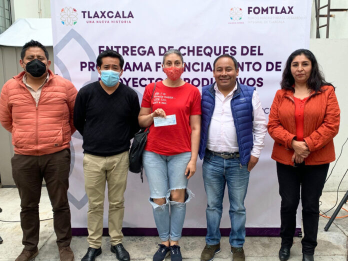 Emprendedoras Reciben Financiamiento Mediante el Programa Mujer FOMTLAX - AlternativaTlx Emprendedoras Reciben Financiamiento Mediante el Programa Mujer FOMTLAX - AlternativaTlx