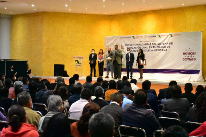 Imparte CECYTE Conferencia Magistral “Retos y Paradigmas del Sistema de Educación Dual en el Marco de la Nueva Escuela Mexicana” - AlternativaTlx Imparte CECYTE Conferencia Magistral “Retos y Paradigmas del Sistema de Educación Dual en el Marco de la Nueva Escuela Mexicana” - AlternativaTlx