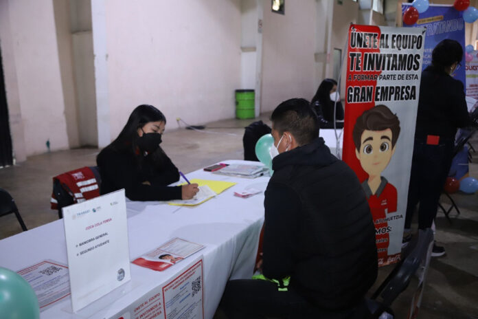 Impulsa Gobierno del Estado y SNE la Inclusión Laboral de la Juventud - AlternativaTlx