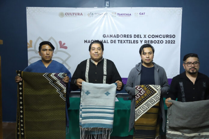 Obtienen Artesanos Tlaxcaltecas Premios del X Concurso Nacional de Textiles y Rebozo 2022 - AlternativaTlx Obtienen Artesanos Tlaxcaltecas Premios del X Concurso Nacional de Textiles y Rebozo 2022 - AlternativaTlx
