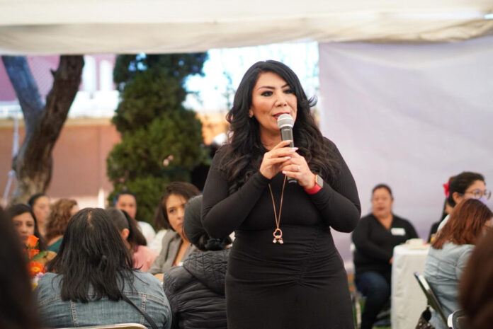 Presenta Alejandra Ramírez Ortiz Red de Mujeres Demócratas Liberales - AlternativaTlx