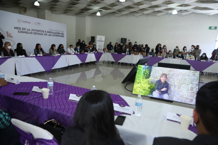 Refrendó Gobernadora Lorena Cuéllar Respaldo a las Juventudes del Estado - AlternativaTlx
