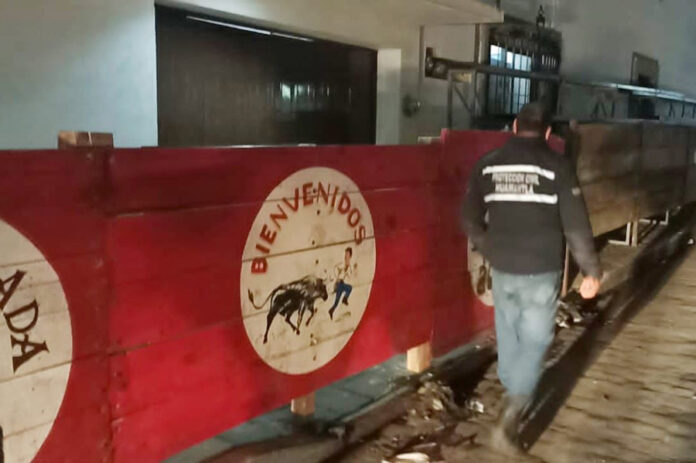 Supervisa Protección Civil de Huamantla Instalación de Burladeros - AlternativaTlx