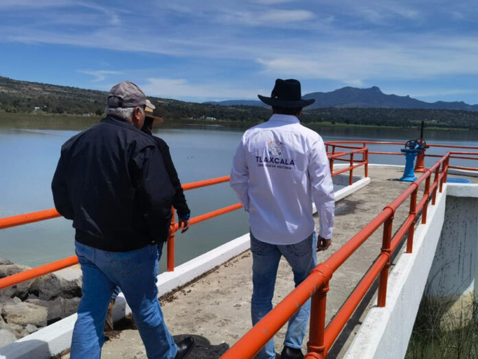 Trabaja SMA con Dependencias Federales y Estatales para la Atención de la Laguna de Atlangatepec - AlternativaTlx