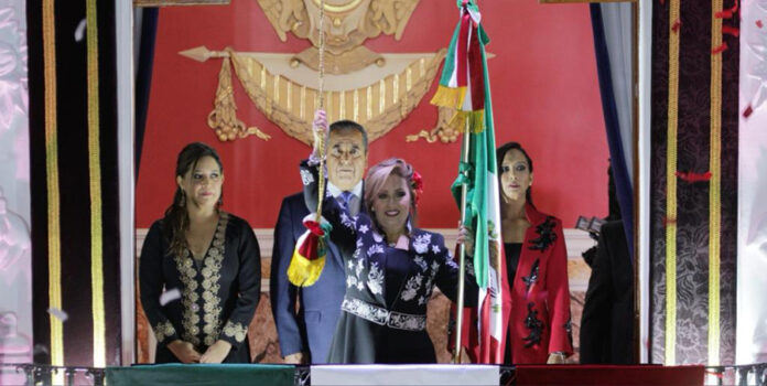 Encabezó Gobernadora Lorena Cuéllar CCXII Aniversario del Grito de Independencia - AlternativaTlx
