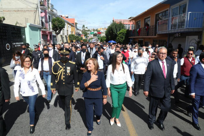 Encabezó Gobernadora Lorena Cuéllar Desfile Conmemorativo del CCXII Aniversario de la Independencia de México - AlternativaTlx Encabezó Gobernadora Lorena Cuéllar Desfile Conmemorativo del CCXII Aniversario de la Independencia de México - AlternativaTlx