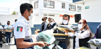 Entrega Santos Cedillo Uniformes a Personal de Protección Civil Huamantla - AlternativaTlx