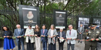 Se Inaugura la Exposición Fotográfica Sobre los 50 Años del Festival Internacional Cervantino - AlternativaTlx