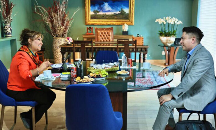 Atiende Gobernadora Lorena Cuéllar Agenda Pública y Audiencias con Alcaldes - AlternativaTlx