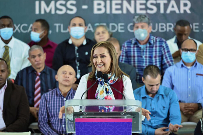 Entregó Gobernadora Lorena Cuéllar 300 Bases a Personal de Salud y Administrativo de IMSS-BIENESTAR - AlternativaTlx