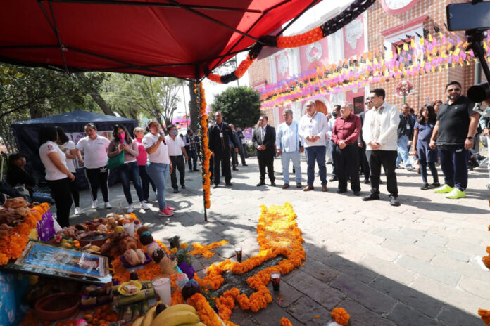 Inauguran Concurso Estatal de Ofrendas “Mtro. Desiderio Hernández Xochitiotzin” - AlternativaTlx
