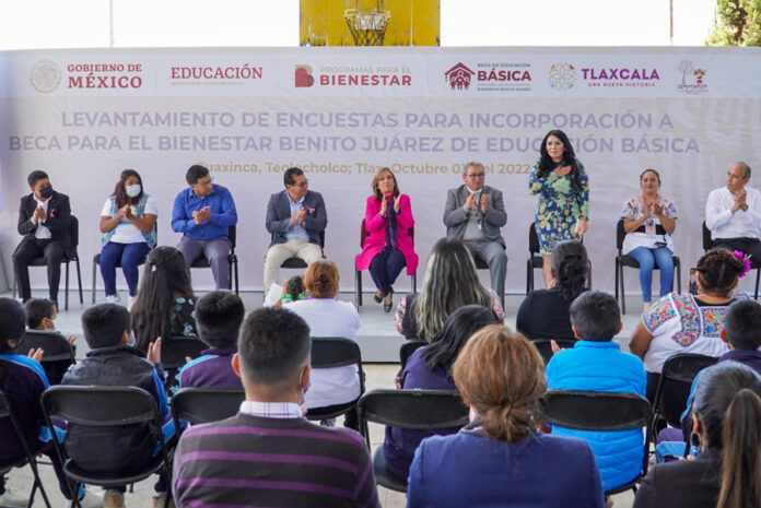 Presencia Diputada Alejandra Ramírez Ortiz el levantamiento de la encuesta de Cédula Única (CU) para Becas Benito Juárez - AlternativaTlx