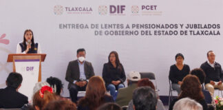Apoya el Sistema Estatal DIF con Lentes Graduados a Pensionados y Jubilados - AlternativaTlx
