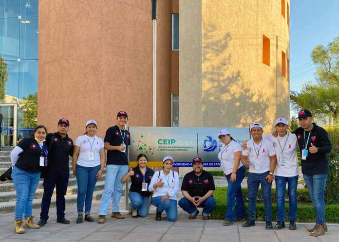 Destacan Estudiantes de la UATx en Expo Nacional Emprendedora - AlternativaTlx Destacan Estudiantes de la UATx en Expo Nacional Emprendedora - AlternativaTlx