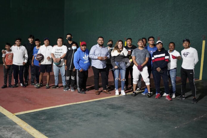 Ilumina Dulce Silva 16 Calles y Cancha de Frontón en Sección 4a. de Zacatelco - AlternativaTlx Ilumina Dulce Silva 16 Calles y Cancha de Frontón en Sección 4a. de Zacatelco - AlternativaTlx