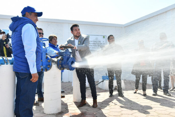 Asumimos el Problema del Agua desde el Inicio y hoy estamos Cumpliendo Salvador Santos Cedillo - AlternativaTlx Asumimos el Problema del Agua desde el Inicio y hoy estamos Cumpliendo: Salvador Santos Cedillo - AlternativaTlx