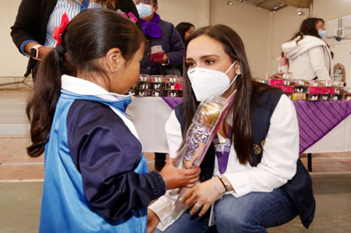 Avanza Cabalgata de Reyes Magos del SEDIF por Municipios de Tlaxcala - AlternativaTlx Avanza Cabalgata de Reyes Magos del SEDIF por Municipios de Tlaxcala - AlternativaTlx